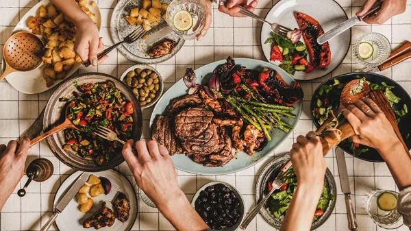 Tasty Awards 2024 x Esquire: Ποιο είναι το αγαπημένο σου εστιατόριο στην Αθήνα;