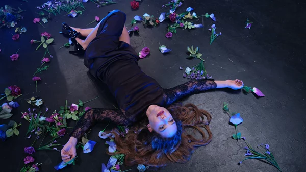 Η πολυσυζητημένη "Δωδέκατη Νύχτα" του Γιάννη Κακλέα συνεχίζεται στο Θέατρο Τέχνης