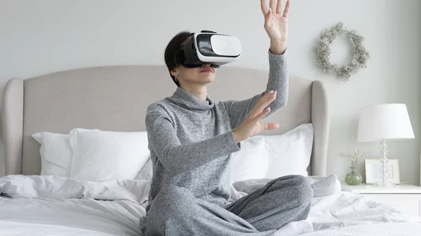 Γκίνης Ανδρέας: Οραματιστής πίσω από τη Vivestia, την πλατφόρμα εκμίσθωσης πολυτελών καταλυμάτων με τεχνολογία VR Tours