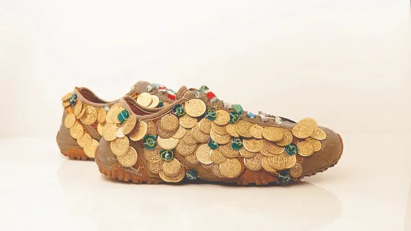 Η σχέση του φολκλόρ με την έννοια της παράδοσης