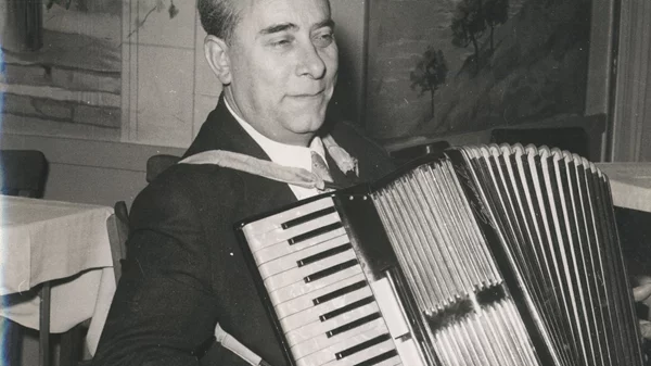 "Ας ερχόσουν για λίγο": Ένα αφιέρωμα στον Μιχάλη Σουγιούλ στο Μέγαρο