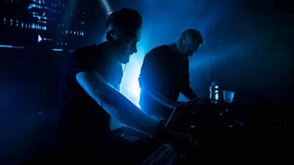 Η DTP Events παρουσιάζει τους Carbon Based Lifeforms στο "Gazarte"