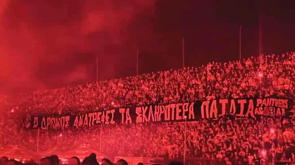 Πώς γράφεται η (συναυλιακή) ιστορία;