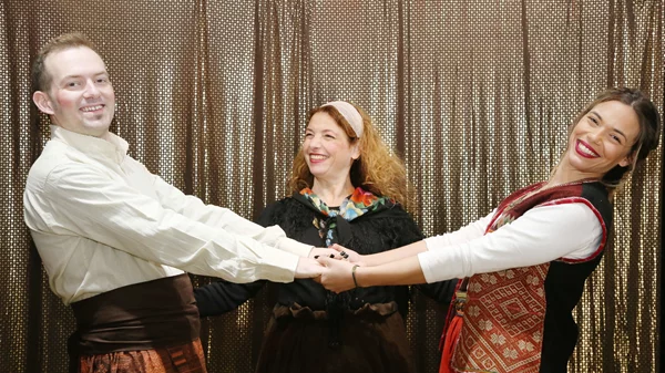 "Ο Σιμιγδαλένιος" από τη θεατρική ομάδα "Περίπατος"