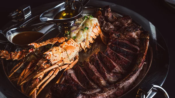 H Παγκόσμια Ημέρα Αστακού και 5 νόστιμοι τρόποι για να τη γιορτάσεις στην Αθήνα