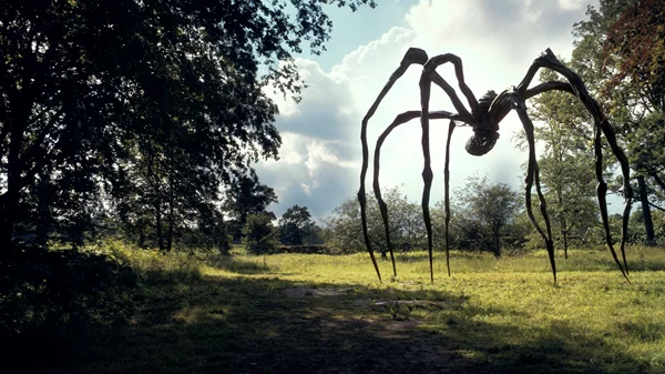 Η εμβληματική γιγαντιαία αράχνη της Λουίζ Μπουρζουά στο "Κέντρο Πολιτισμού Ίδρυμα Σταύρος Νιάρχος"