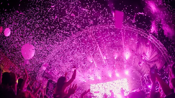 Το Plisskën Festival 2025 επιστρέφει με κορυφαίους καλλιτέχνες