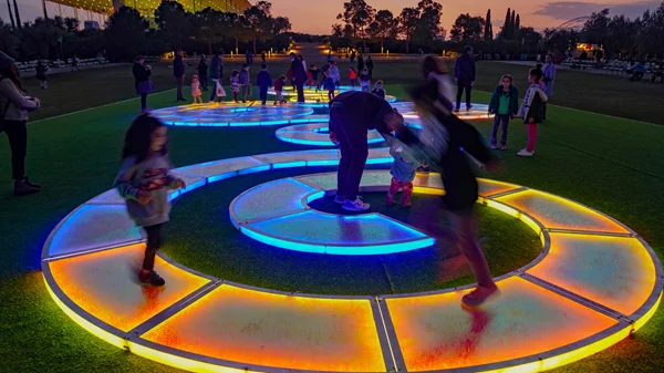 10 + 2 εμπειρίες για να ζήσεις τα απόλυτα Χριστούγεννα στην Αθήνα