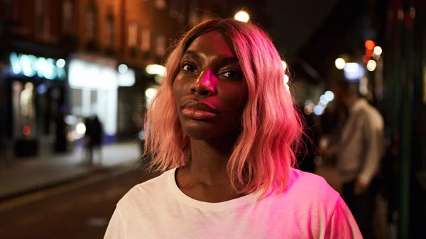 "I May Destroy You": Μια απαραίτητη ιστορία γύρω από τη σεξουαλική βία, το τραύμα και την επιβίωση