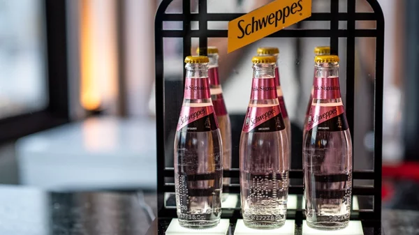 Schweppes: Ο πρώτος bartending διαγωνισμός είναι γεγονός!