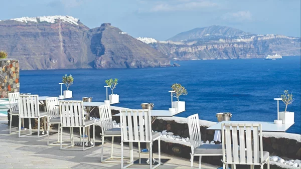 "Petra - Canaves Suites"