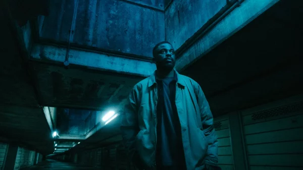 Ο Alfa Mist αφήνει τις τζαζ σκηνές του Λονδίνου για ένα ατμοσφαιρικό live στην Αθήνα