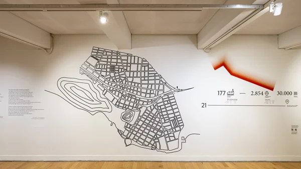 Το "Ωμό Μουσείο" της Ελευσίνας μετακομίζει στον τόπο αναφοράς του