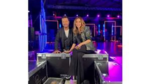 "Ένα καλοκαίρι διαδρομή" μαζί με τη Δέσποινα Βανδή και τον Γιώργο Θεοφάνους