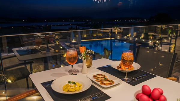 Βουνό, νησί ή πόλη; Ζήστε ένα αυθεντικό Πάσχα στους μοναδικούς προορισμούς Divani