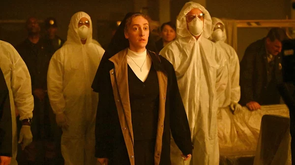 Το "Grotesquerie" του Ράιαν Μέρφι παίζει από σήμερα (23/10) στο Disney+