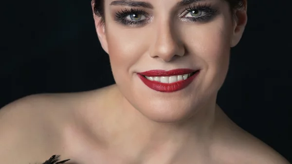 Βασιλική Καραγιάννη: "Δύσκολα θα εγκατέλειπα τη ζωή στην Ελλάδα"