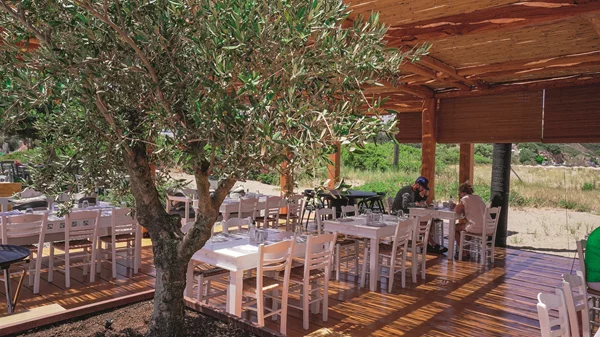 "Ηλιοβασίλεμα", Σύρος