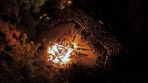 Συγκινητική έναρξη για το Φεστιβάλ Ρεματιάς με ένα μεγάλο αφιέρωμα στον Μίκη Θεοδωράκη