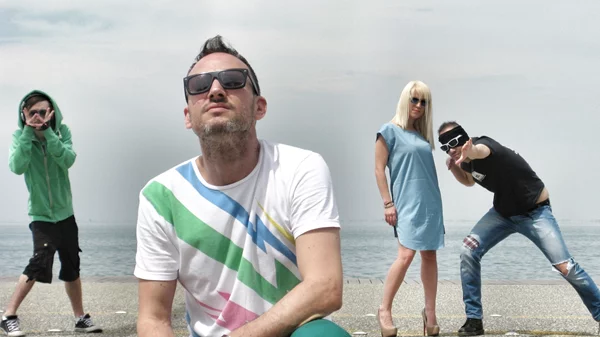 Οι Μίκρο στη σκηνή του Release Athens Χ SNF Nostos 2023