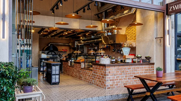 Zyme: Από brunch σε spritz στον Πειραιά