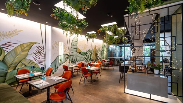 "Ivis 4": Ο Γιάννης Λουκάκος αλλάζει τη γεύση του Ψυρρή