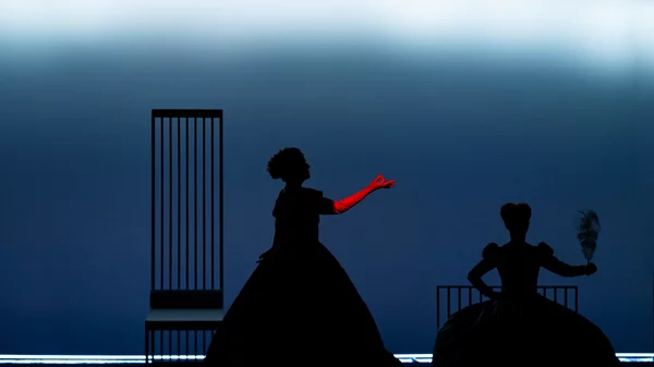 3 λόγοι για να μη χάσετε τις "3 γυναίκες" στο δημοτικό θέατρο Ολύμπια