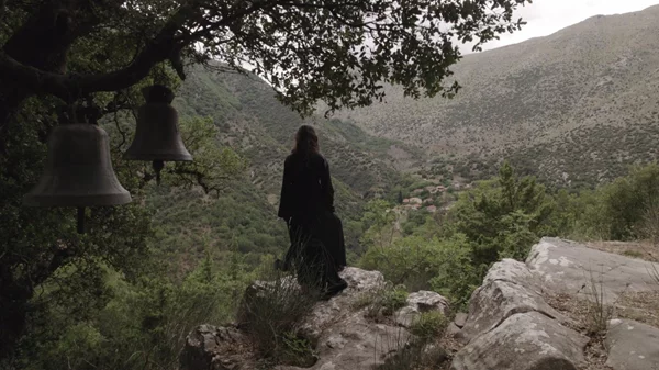 Λενάκι, Δυο Φωτιές και Δυο Κατάρες