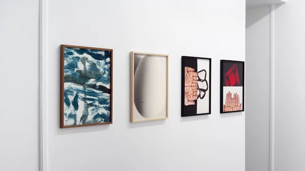 "Μου αρέσει η ιδέα να μπορεί η καθεμία να ψωνίσει εννοιολογική τέχνη!"