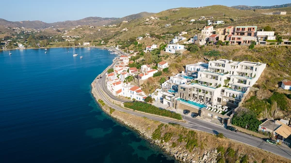 Η Everty απέκτησε δύο ξενοδοχεία πέντε αστέρων στο νησί της Κέας