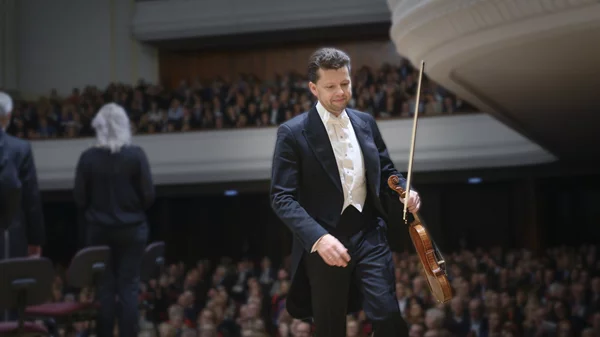 Julian Rachlin: "Ο Δημήτρης Παπαδημητρίου έχει τη δική του πολύ ξεχωριστή γλώσσα"