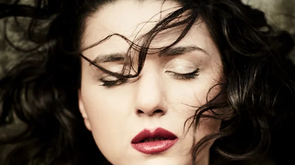 Η Κάτια Μπουνιατισβίλι με την Κρατική Ορχήστρα Αθηνών στο Ηρώδειο