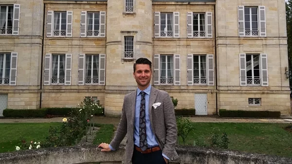 Ο Παναγιώτης Κατσούδας ζει το κρασί σαν ταξίδι