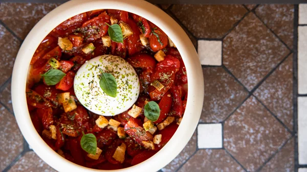 "Da Bruno": Ρεβεγιόν με ιταλική αύρα