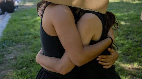 Μια χοροθεατρική περφόρμανς στρέφει το βλέμμα στο περιβάλλον