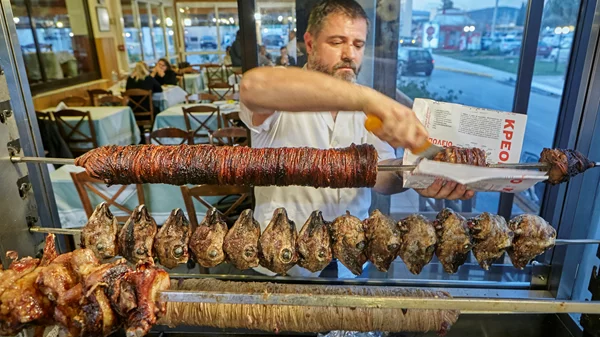 Η ώρα του οβελία σε οκτώ κρεατο-στέκια