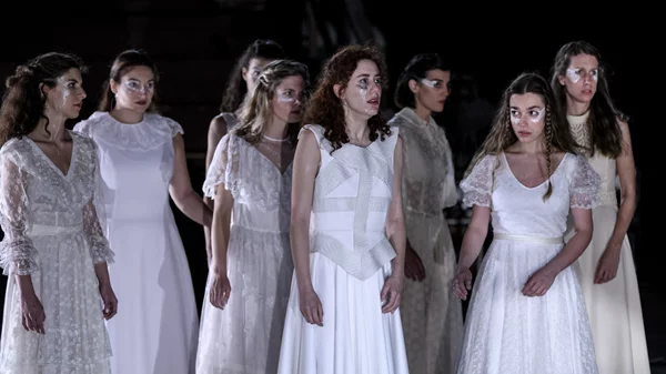 Η προπώληση εισιτηρίων για την "Ιφιγένεια εν Αυλίδι" στην Επίδαυρο