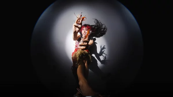 Στη "Femmeland" της VASSIŁINA