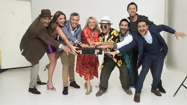 "Δώρο γενεθλίων": Δυο ώρες γέλιου και ανατροπών