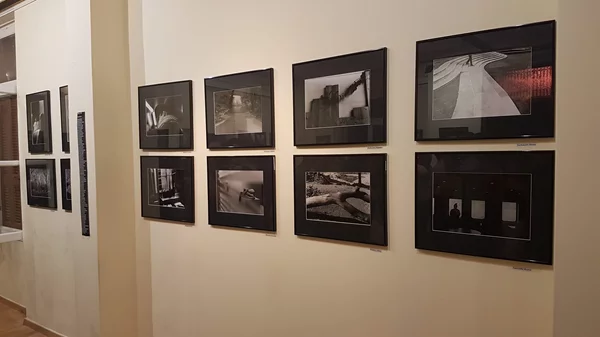 Έκθεση ασπρόμαυρης φωτογραφίας στη Βίλα Στέλλα