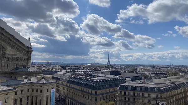 Παρίσι για πάντα: O insider’s οδηγός για την ομορφότερη πόλη του κόσμου