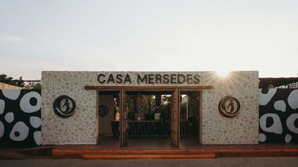 Νέα συνεργασία: Zielinski & Rozen x Casa Mersedes στη Χαλκιδική