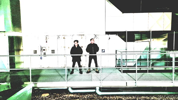 She Past Away: "Ο καλλιτέχνης ως πολιτική φιγούρα είναι ο άνθρωπος που εκφράζει την καρδιά του"