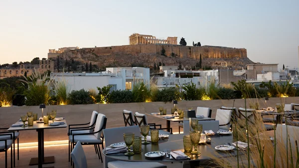 "Be my Valentine" στα "Divani Collection Hotels"