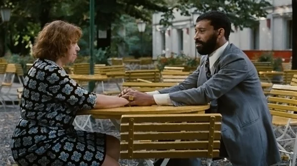 Ο Φόβος Τρώει τα Σωθικά