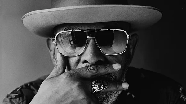 Barry Adamson: "Δεν είπα τίποτα στον Morrissey. Ούτε κι εκείνος μου μίλησε"