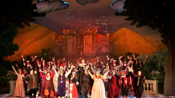 "Κρητικοπούλα": Ερωτικές ανατροπές, πεντοζάλι και πατριωτισμός