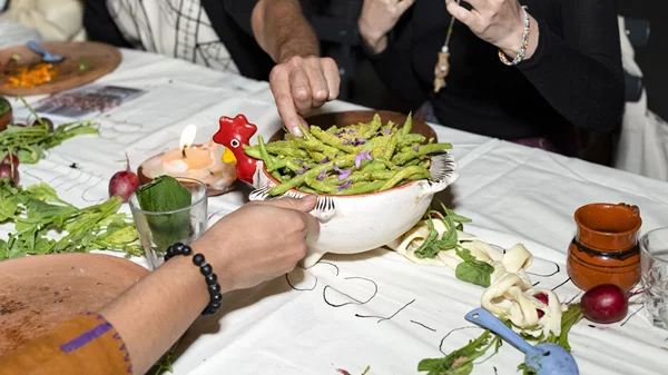 "Making Effervescent Encounters": Ένα εργαστήριο φανερώνει τα φεμινιστικά νοήματα πίσω από τη ζύμωση