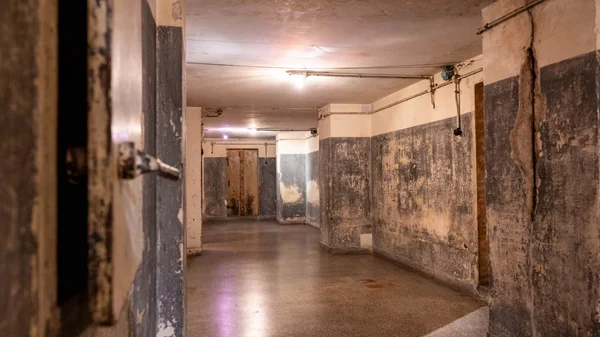 Ο Χώρος Ιστορικής Μνήμης "Κοραή 4" περνάει στο Υπουργείο Πολιτισμού και τον Δήμο Αθηναίων