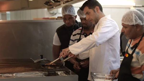 Mastercard ReStart: Μία πρωτοβουλία κοινωνικής και επαγγελματικής ένταξης στον κλάδο της εστίασης